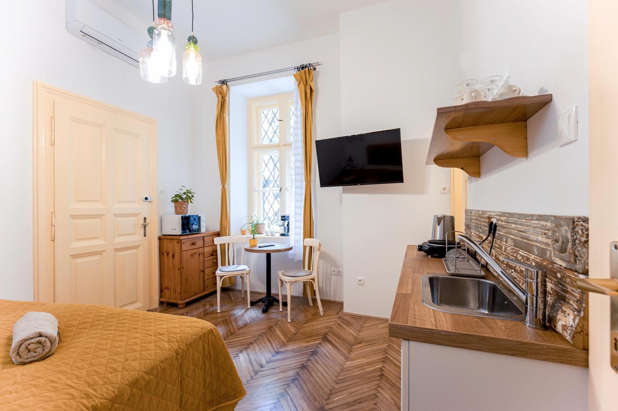 Budapestayz - Lonyay Studios Eksteriør billede